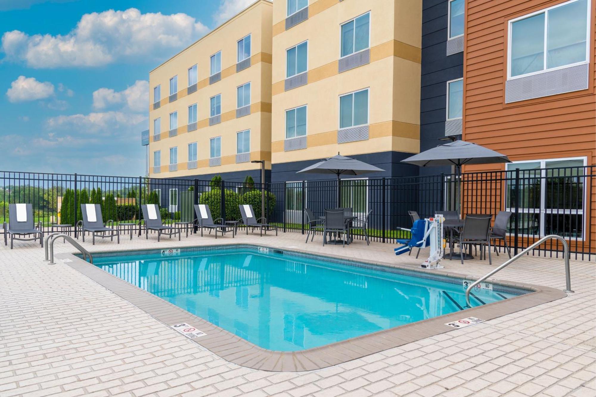 Fairfield Inn & Suites By Marriott Martinsburg Exteriér fotografie